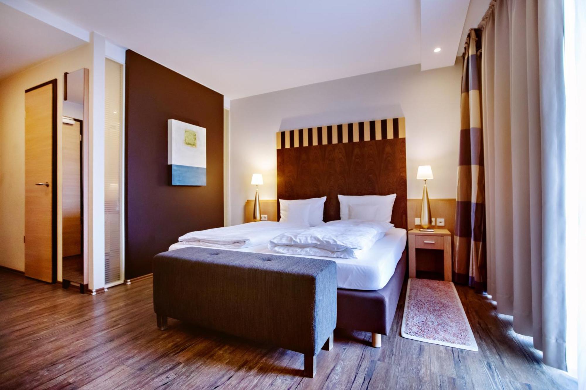 Gut Heckenhof Hotel & Golfresort An Der Sieg Gmbh & Co. Kg Eitorf Room photo